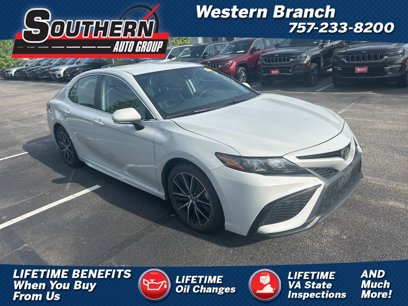 Used 2023 Toyota Camry SE