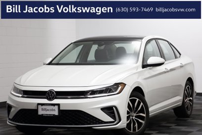 Used 2025 Volkswagen Jetta SE w/ Sunroof Package