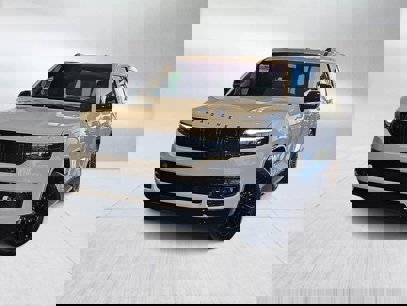 New 2025 Jeep Wagoneer Series II w/ Convenience Group I
