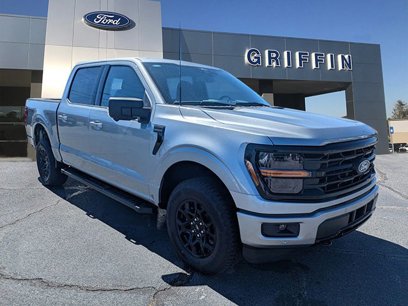 New 2025 Ford F150 XLT w/ Equipment Group 302A MID
