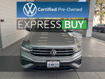 Certified 2023 Volkswagen Tiguan SE