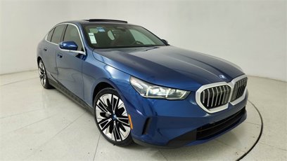 Used 2024 BMW i5 eDrive40i w/ Convenience Package