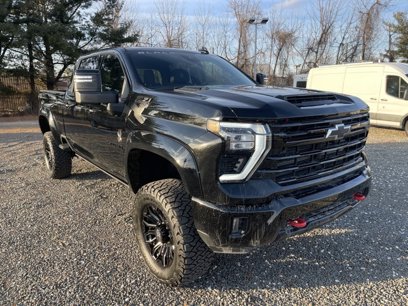 Used 2025 Chevrolet Silverado 2500 LTZ w/ LTZ Plus Package