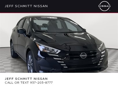 New 2025 Nissan Versa SV w/ Trunk Package