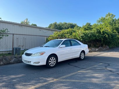 Used 2004 Toyota Camry XLE