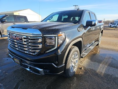 New 2024 GMC Sierra 1500 Denali w/ Technology Package