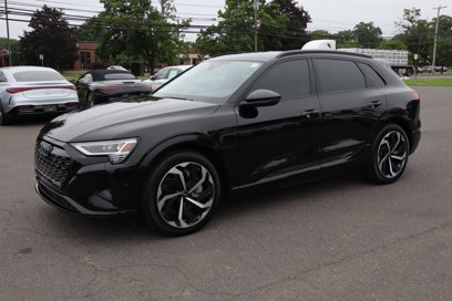 Used 2024 Audi Q8 e-tron Premium Plus w/ Premium Plus Package