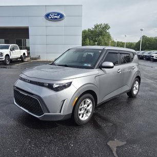 Used 2023 Kia Soul LX w/ LX Technology Package