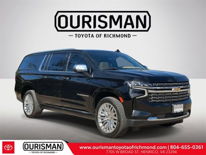 Used 2023 Chevrolet Suburban Premier w/ Premium Package 2