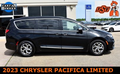 Used 2023 Chrysler Pacifica Limited