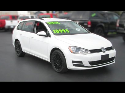 Used 2017 Volkswagen Golf SE
