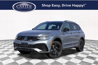 New 2024 Volkswagen Tiguan SE R-Line