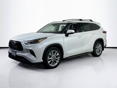 Used 2023 Toyota Highlander Limited