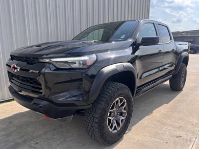 Used 2025 Chevrolet Colorado ZR2 w/ Technology Package