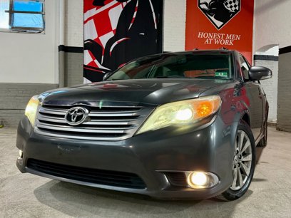 Used 2011 Toyota Avalon Limited