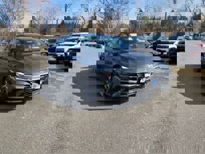 New 2025 Hyundai Elantra Sport