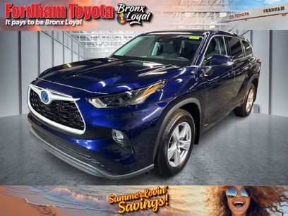 Certified 2022 Toyota Highlander LE