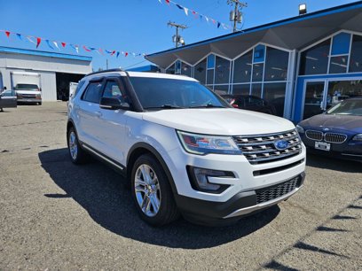 Used 2017 Ford Explorer XLT w/ Equipment Group 202A