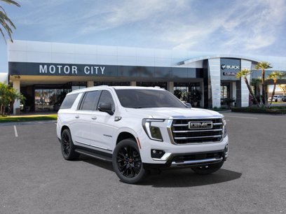 New 2025 GMC Yukon XL Elevation w/ LPO, Yukon Black Package