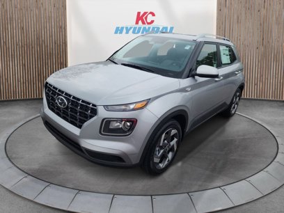 New 2025 Hyundai Venue SEL