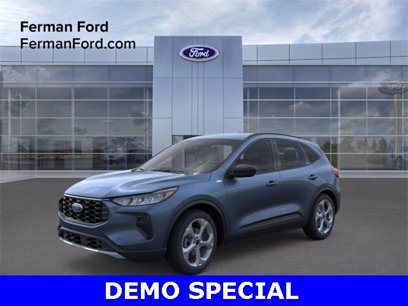 New 2025 Ford Escape ST-Line w/ Tech Pack #1
