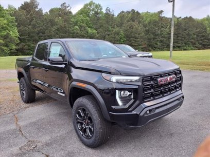 New 2025 GMC Canyon Elevation w/ Convenience Package