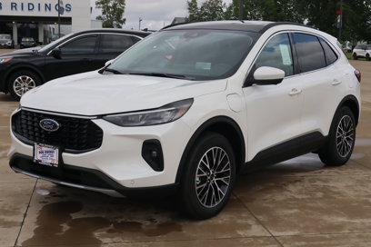 New 2025 Ford Escape SE w/ PHEV Premium Package