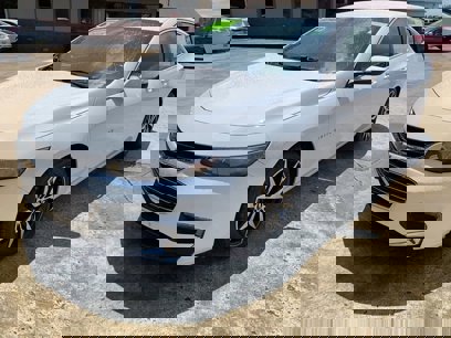 Used 2018 Chevrolet Malibu LT w/ Leather Package