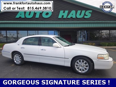 Used 2009 Lincoln Town Car Signature Limited