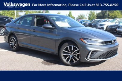 New 2025 Volkswagen Jetta SE