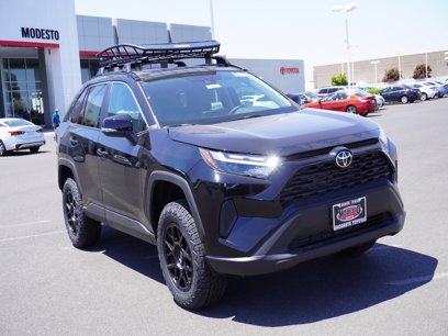 New 2025 Toyota RAV4 XLE