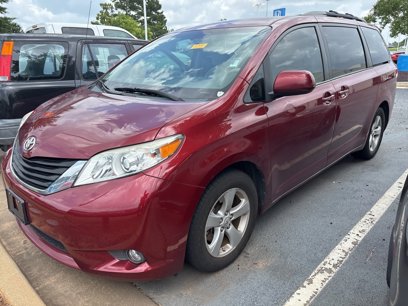Used 2012 Toyota Sienna LE