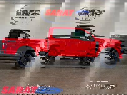 New 2025 Ford F250 Lariat w/ Black Appearance Package