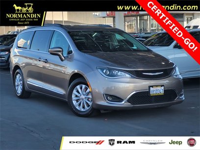 Certified 2017 Chrysler Pacifica Touring-L