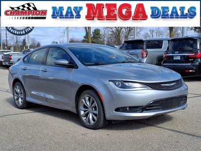 Used 2016 Chrysler 200 S w/ Comfort Group
