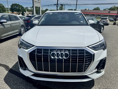 New 2025 Audi Q3 2.0T Premium