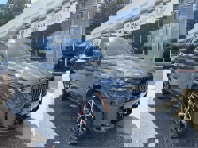 New 2026 BMW X5 xDrive40i w/ M Sport Package