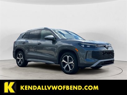 New 2025 Volkswagen Tiguan SE
