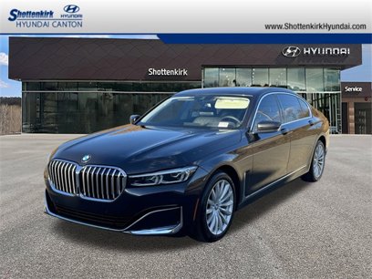 Used 2022 BMW 740i w/ Premium Package