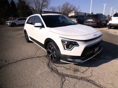 New 2025 Kia Niro EX Touring