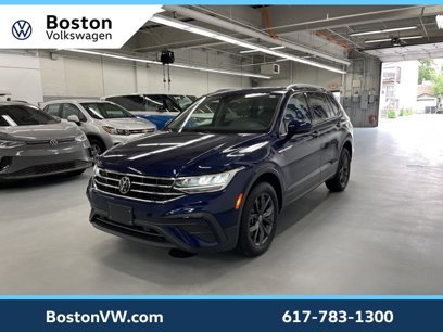 Certified 2022 Volkswagen Tiguan SE w/ Panoramic Sunroof Package