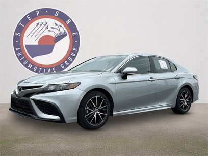 Used 2023 Toyota Camry SE