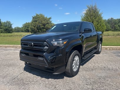 New 2025 Toyota Tacoma SR5