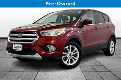 Used 2017 Ford Escape SE w/ SE Cold Weather Package