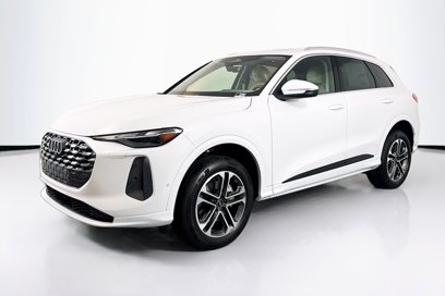 New 2025 Audi Q5 Premium