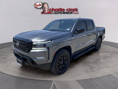 Used 2023 Nissan Frontier SV w/ Midnight Edition Package