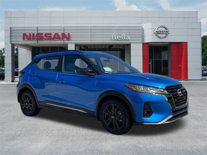 New 2024 Nissan Kicks SR w/ SR Premium Package