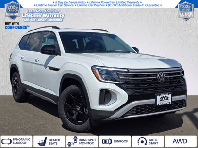 New 2025 Volkswagen Atlas Peak Edition SE