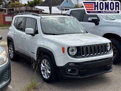 Used 2018 Jeep Renegade Latitude w/ UConnect 8.4 Nav Group