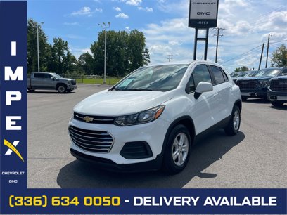 Used 2022 Chevrolet Trax LS w/ Tint and Cruise Package